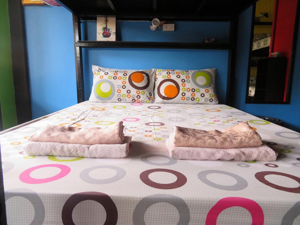 Same Same Guesthouse, Bar & Restaurant (Adults Only) Haad Rin Eksteriør billede