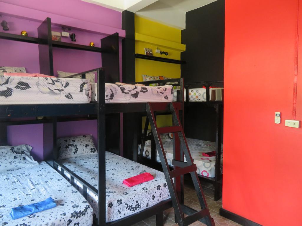 Same Same Guesthouse, Bar & Restaurant (Adults Only) Haad Rin Eksteriør billede