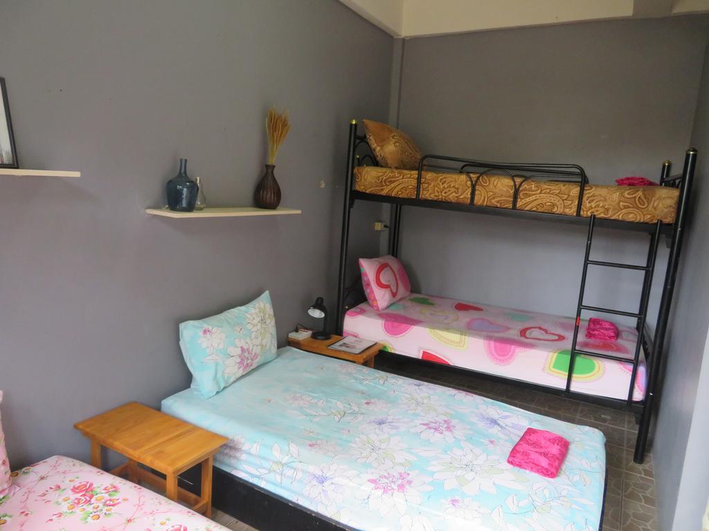 Same Same Guesthouse, Bar & Restaurant (Adults Only) Haad Rin Eksteriør billede