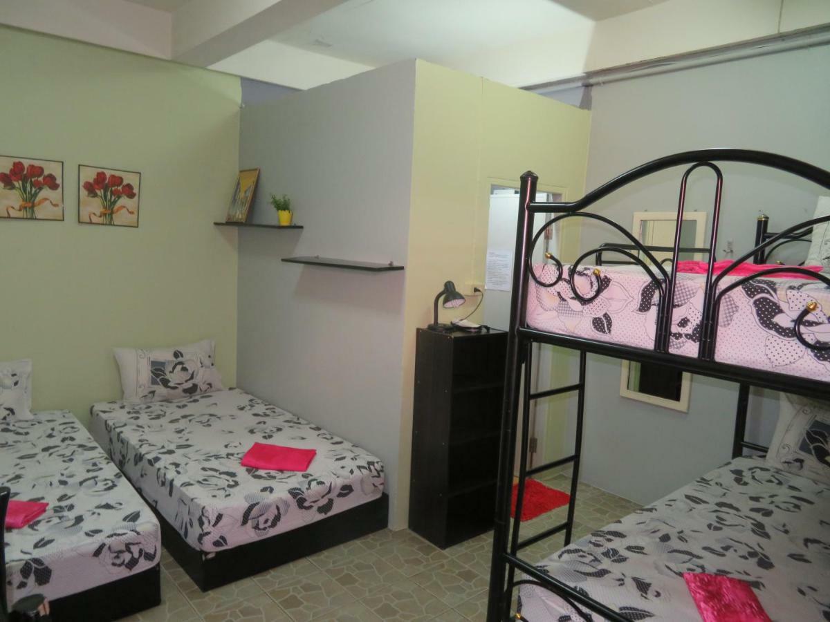 Same Same Guesthouse, Bar & Restaurant (Adults Only) Haad Rin Eksteriør billede